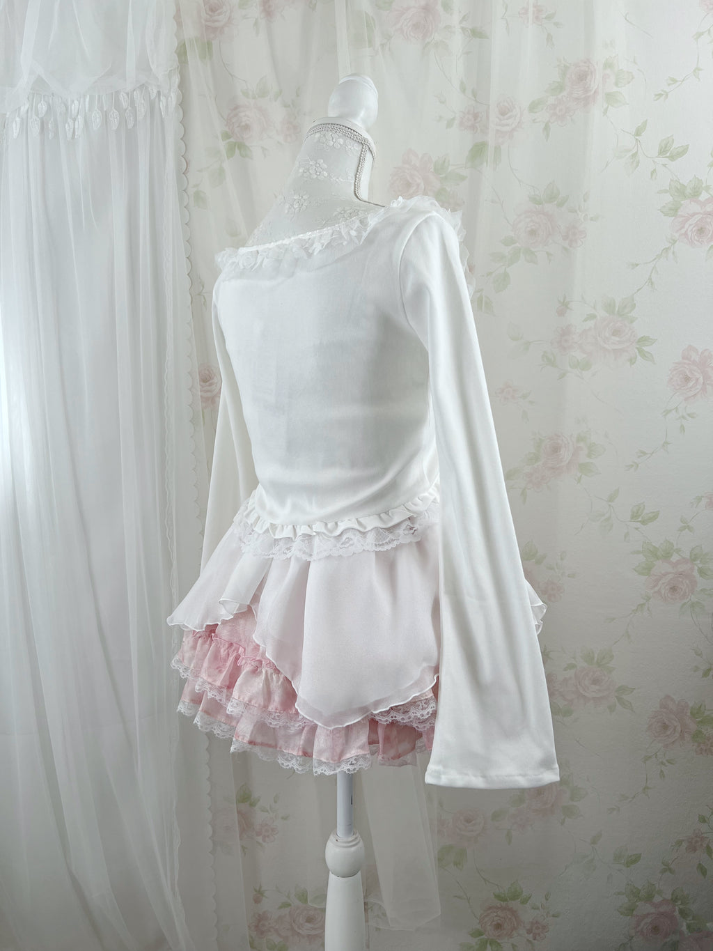 (Pre-order) Evori Glow Swan Bolero