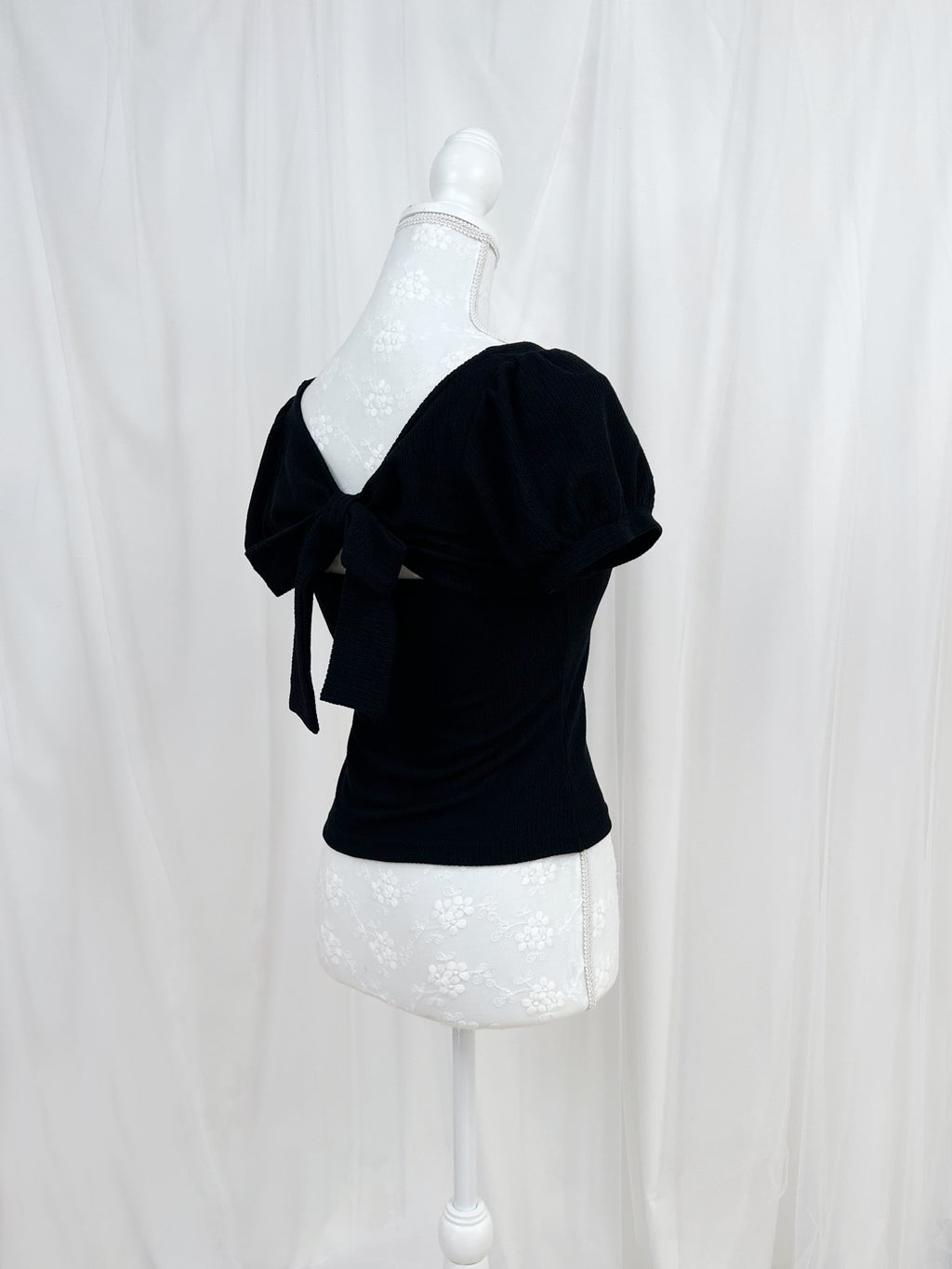 Back Bow Shoujo Top (Black)