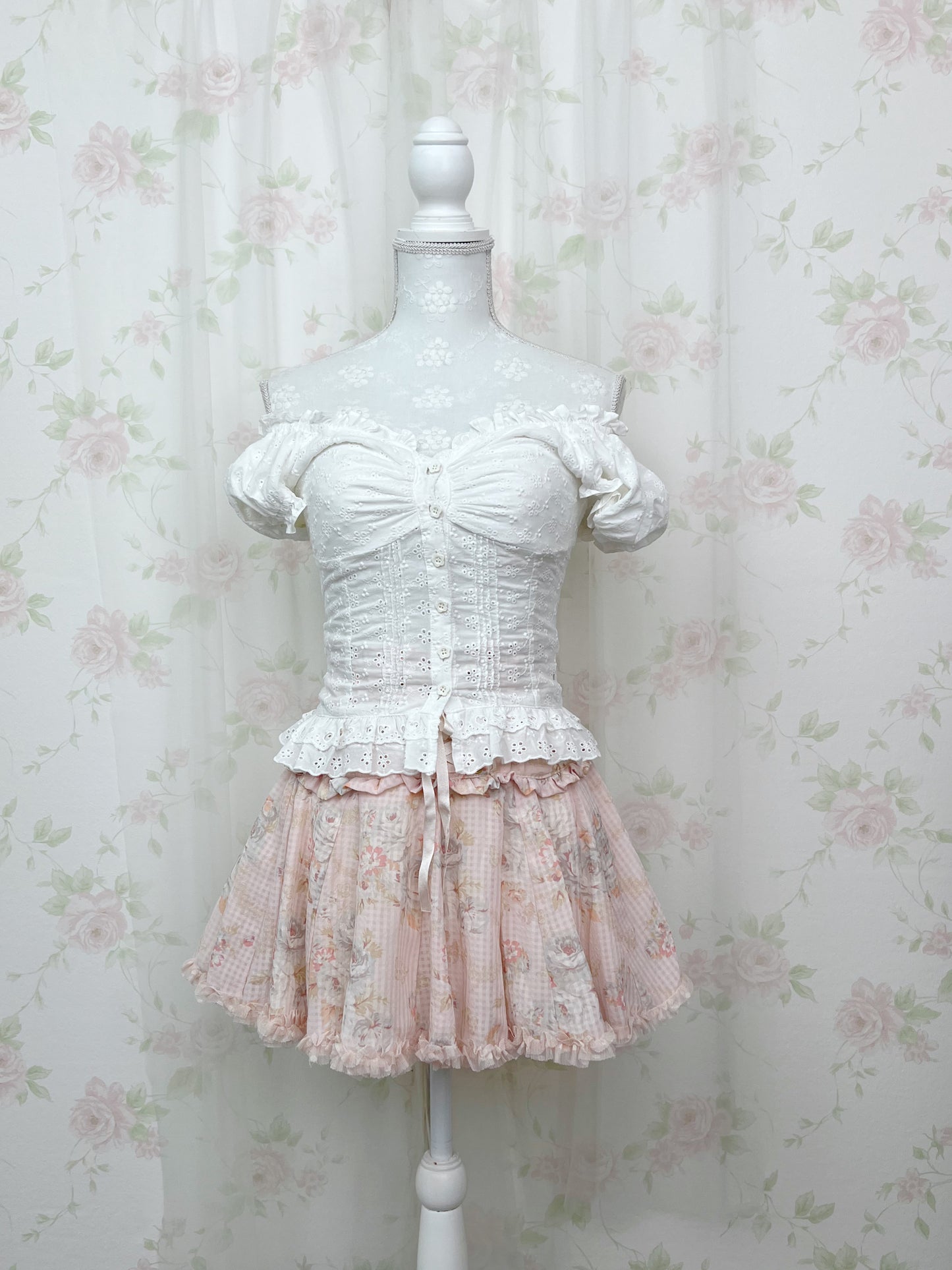 LIZ LISA High Waist Chiffon Floral Skirt