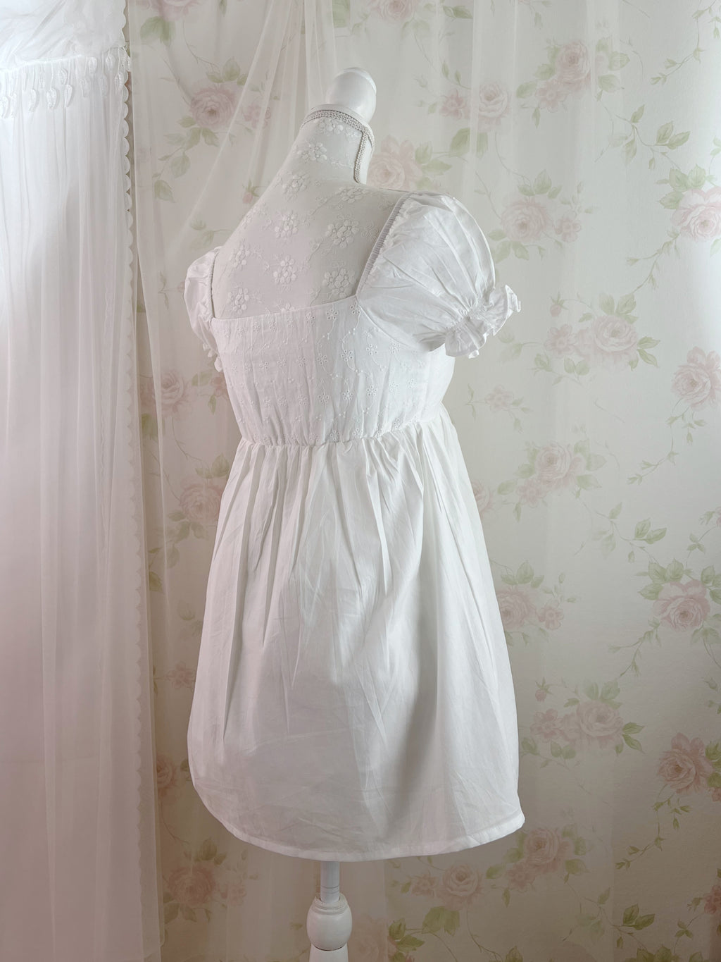 1998beforethedawn Esme white dress