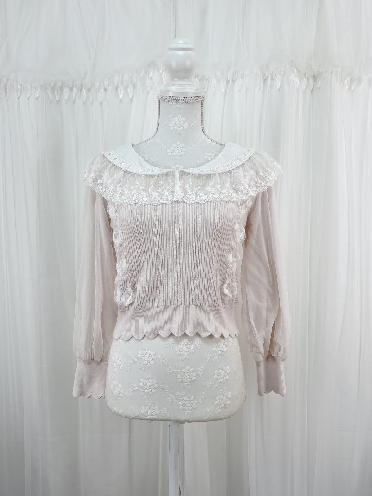 mille fille closet Lacy Collar Knit Top (Powder Pink)