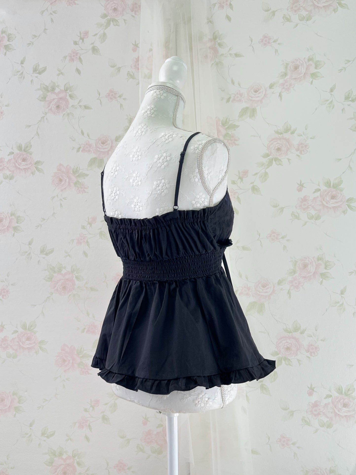 GRL Cotton Floral Embroidery Camisole (Black)