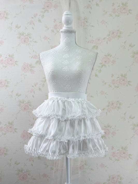 GRL Layered Frilled Skirt With Underpants (White)