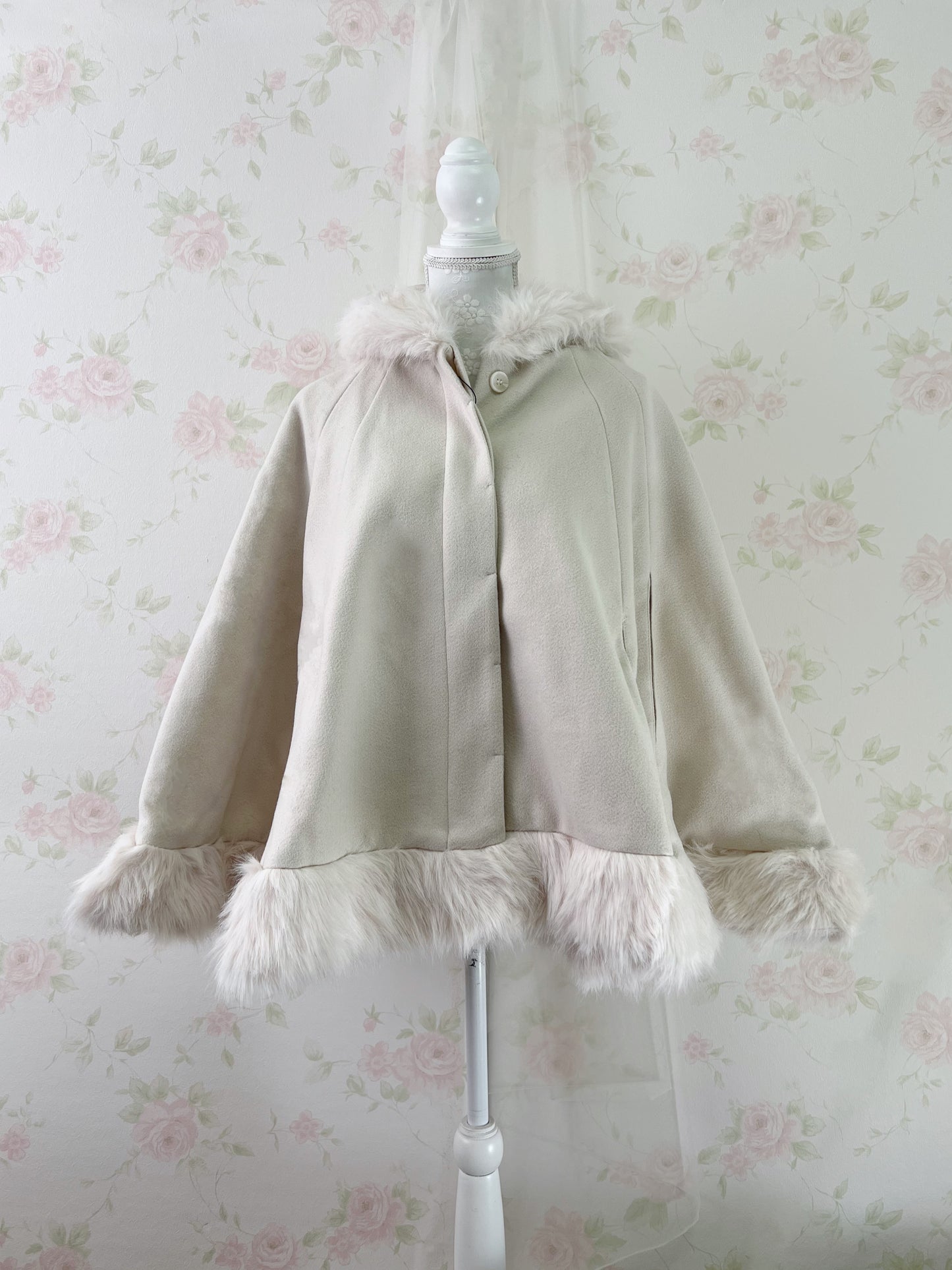 GRL Fake Fur Hood Poncho Coat (Ivory)