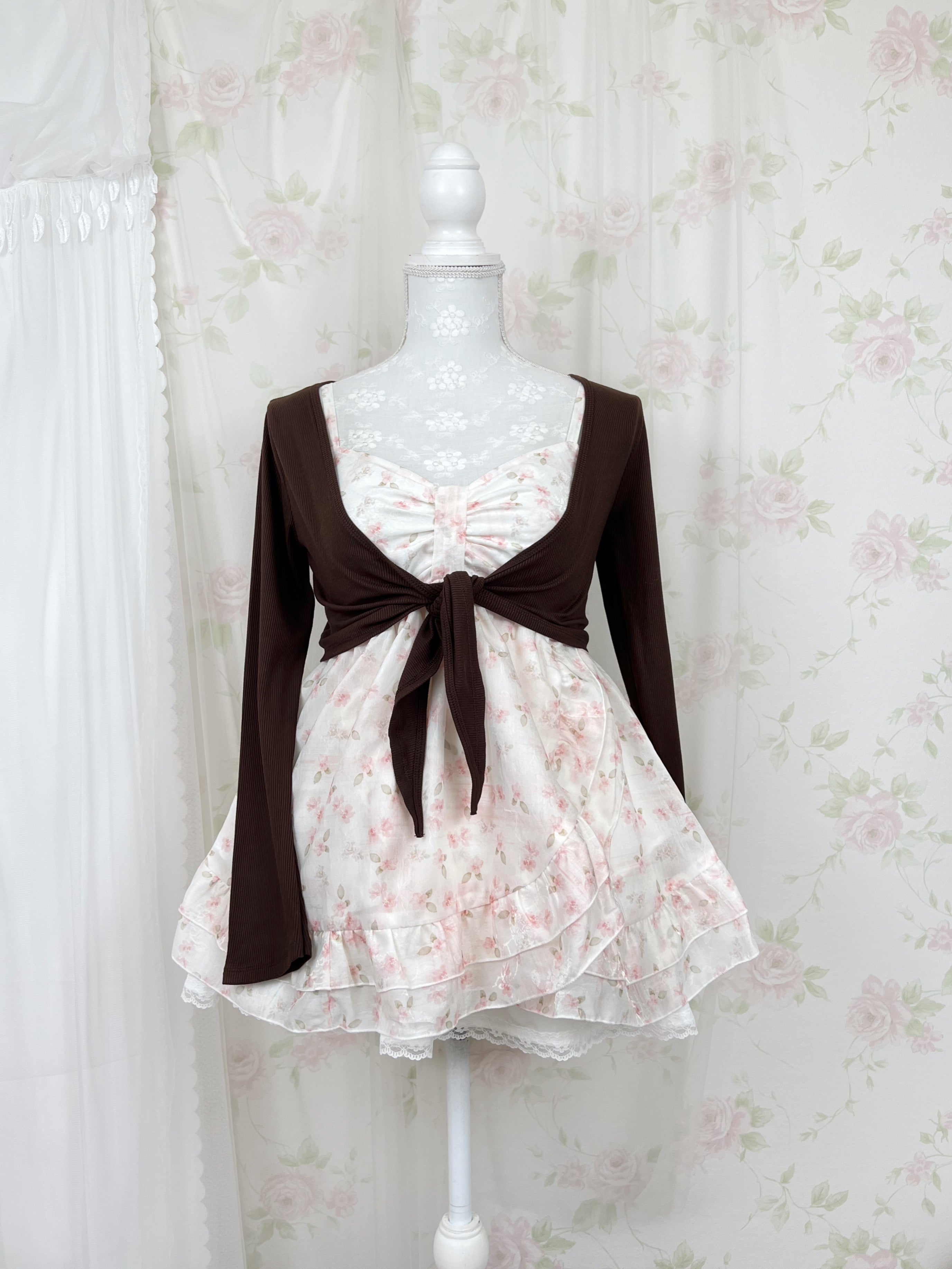 (Pre-order) Evori Glow Floral Camisole