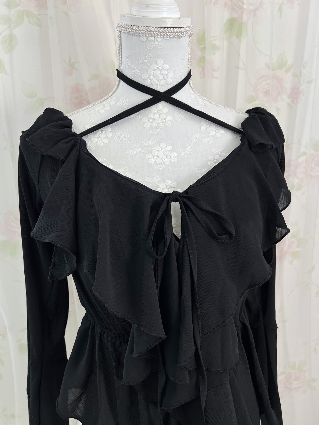Crossed Neck Chiffon Top (Black)