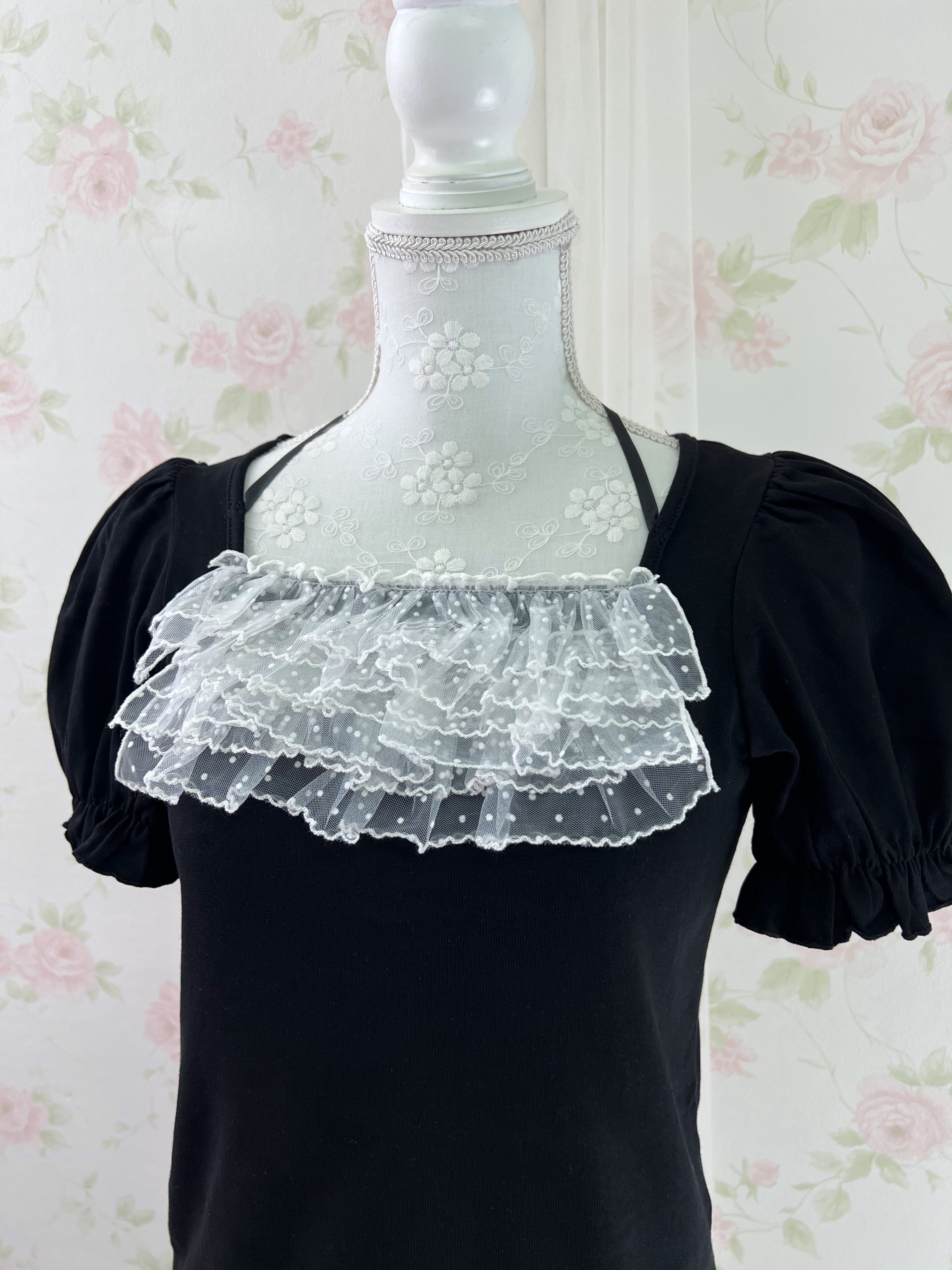 evelyn Polka Dot Frill Girly Top (Black)