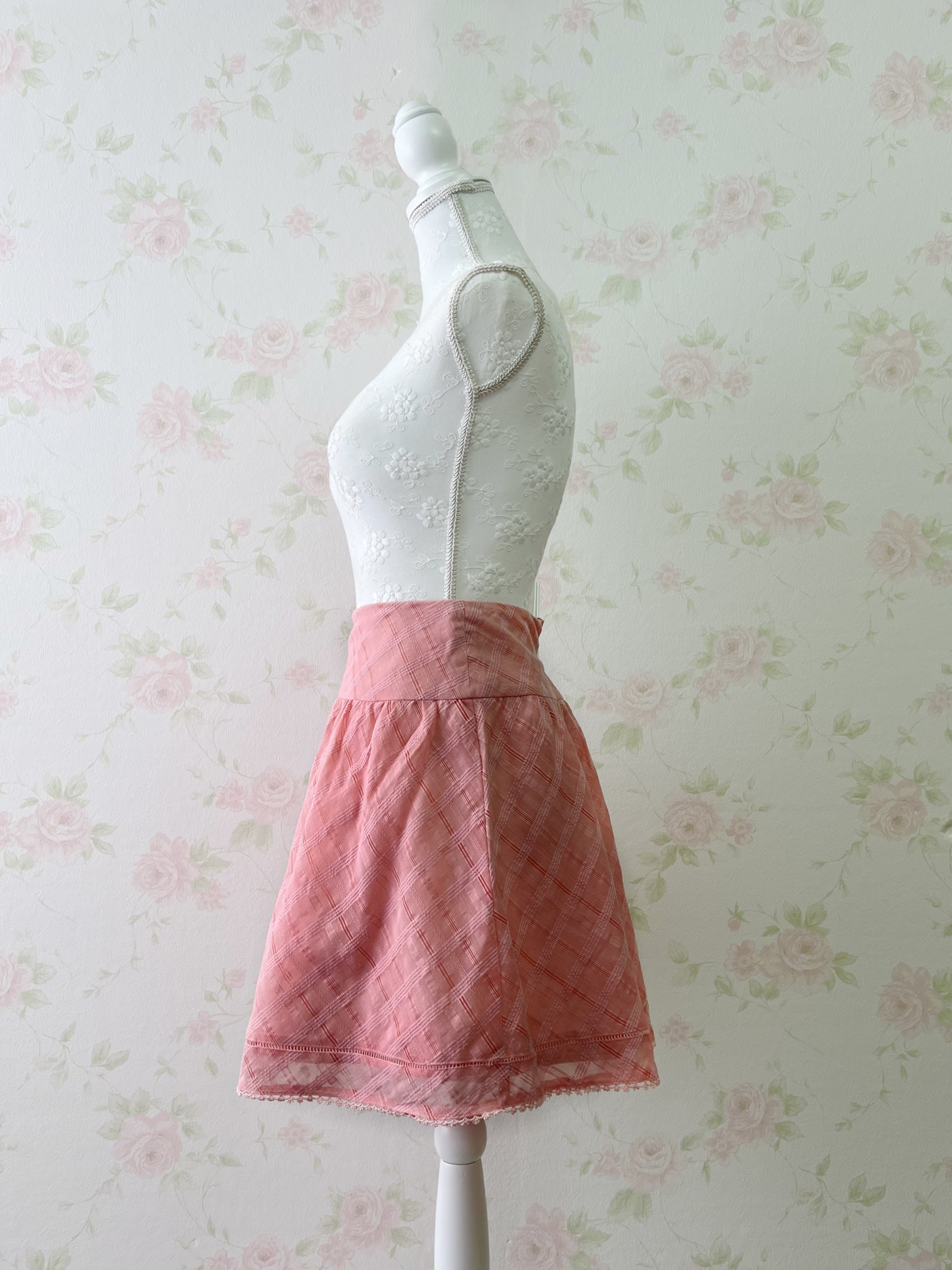 LODISPOTTO Sheer Checked Skirt