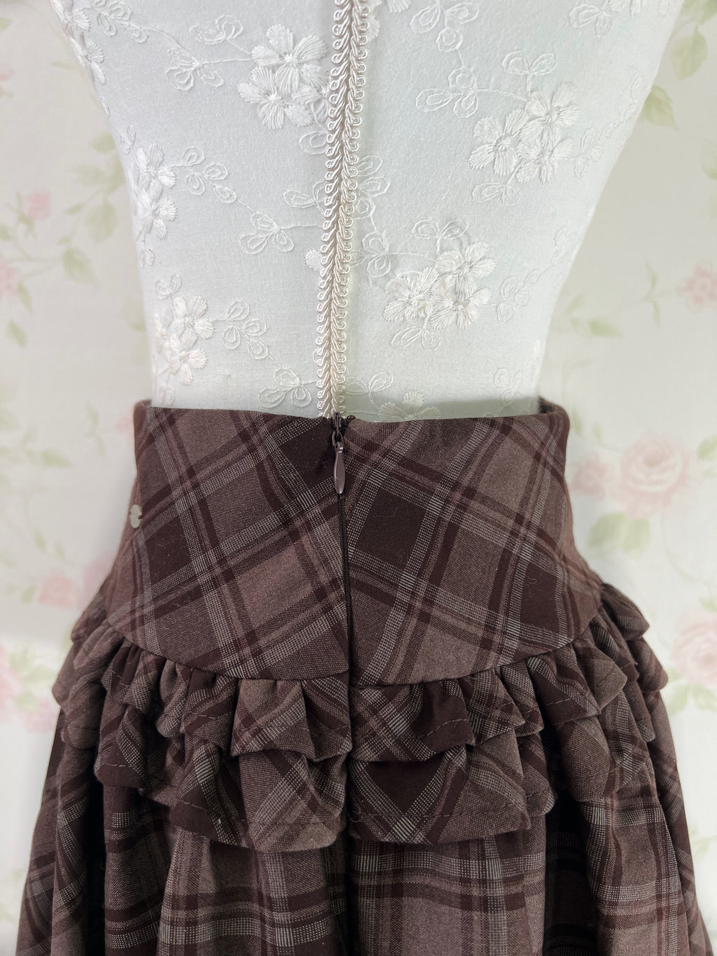 Balloon Gathered Checked Skirt (Brown)
