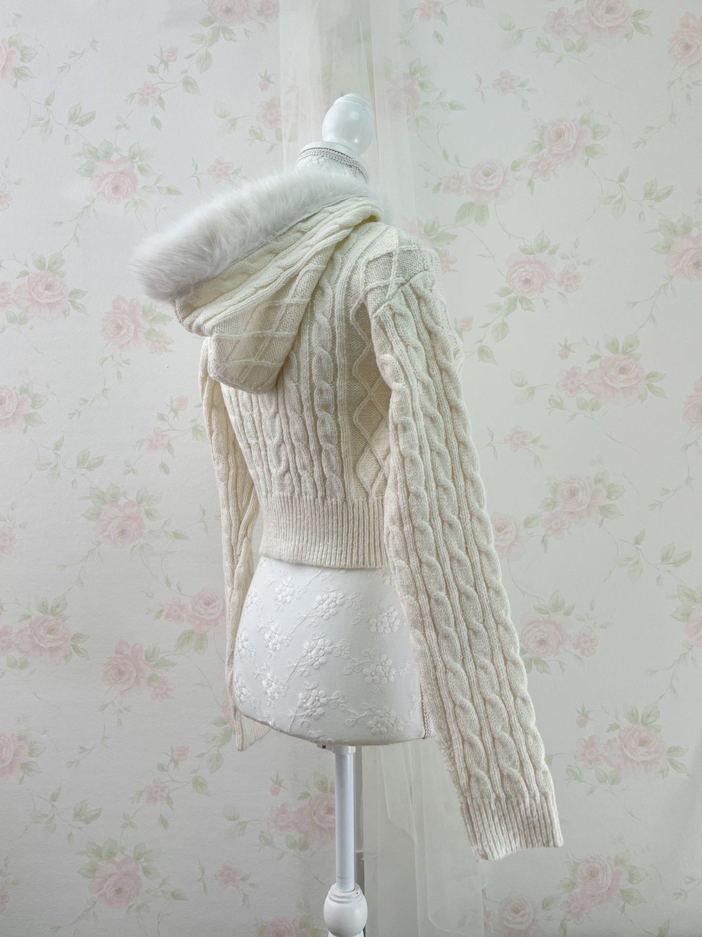 GRL Eco Fur Knitted Hoodie (Ivory)