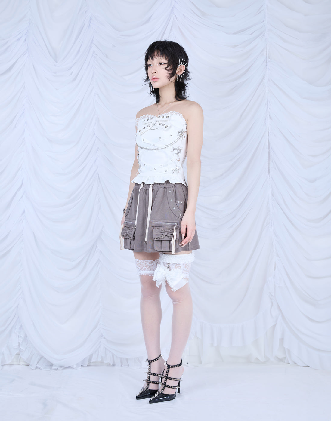 AVENCHUMU Ribbon pocket studded sweat skirt