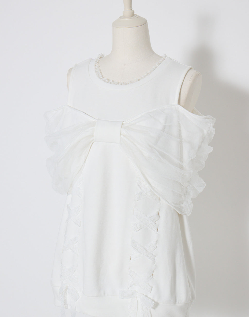 mellfy memory Tulle Ribbon Shoulder Sweat Tunic
