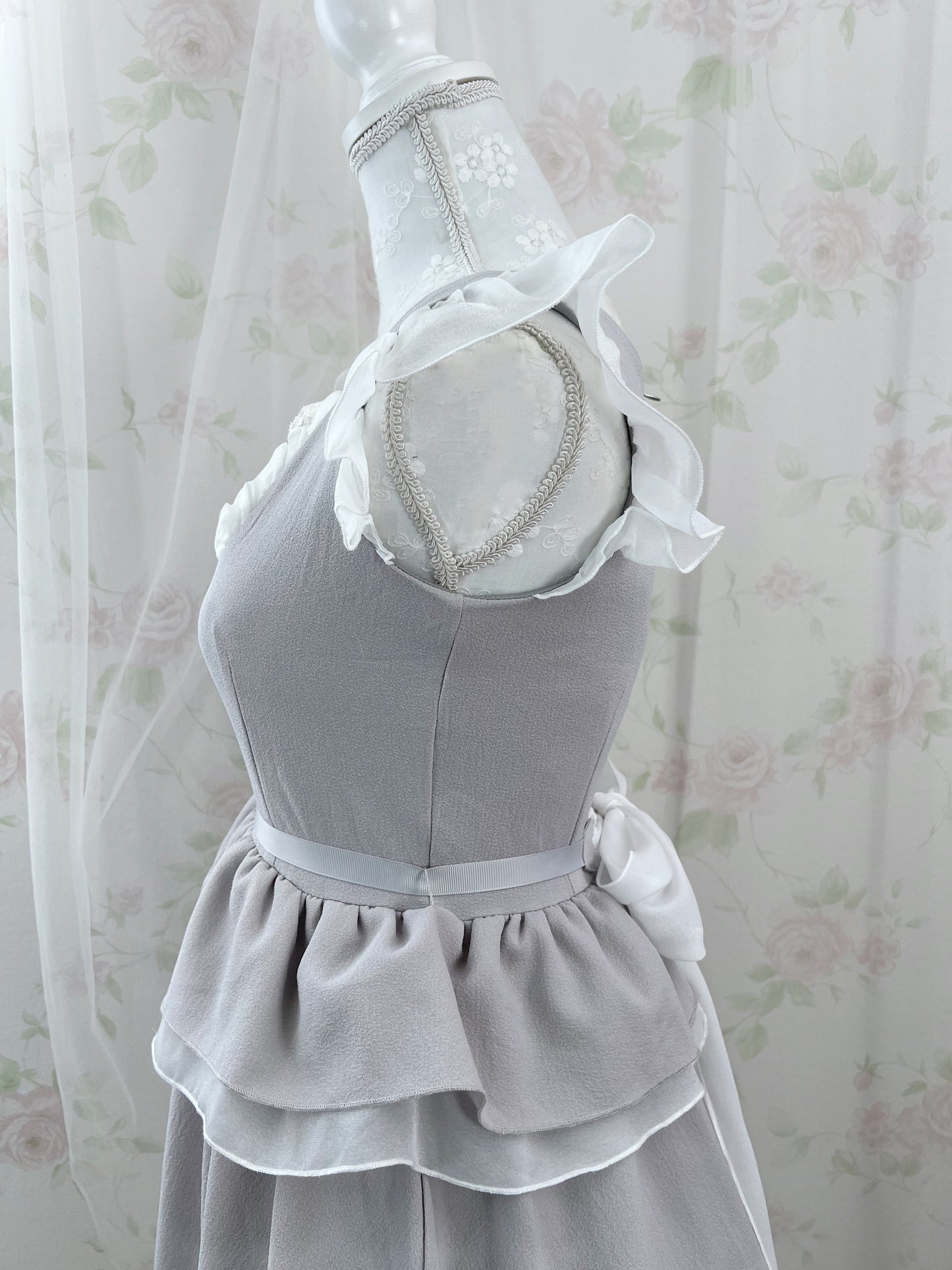 mon Lily Frilled Back Bow Dress (Gray)