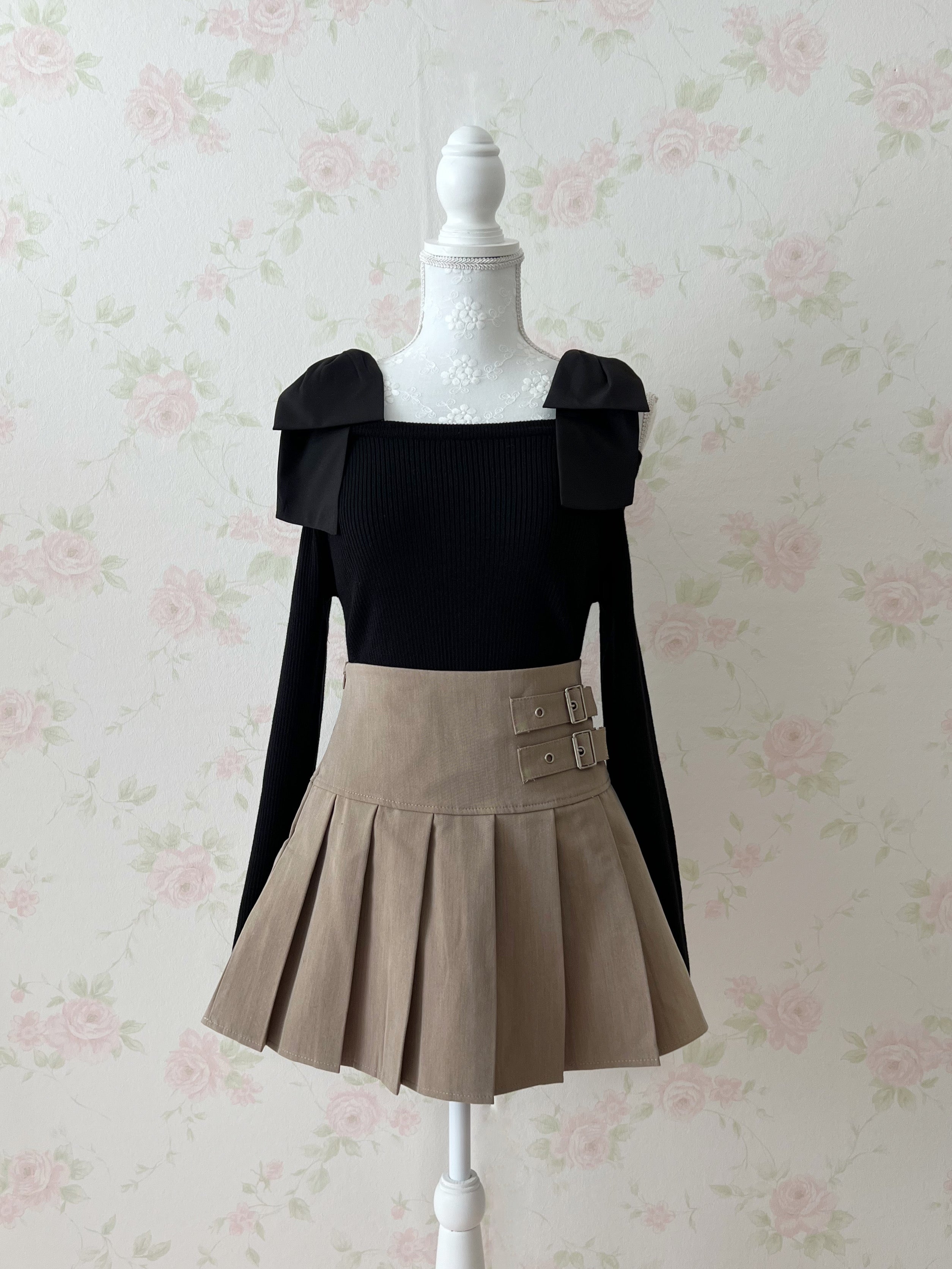 Shoulder Bow Knit Top (Black)