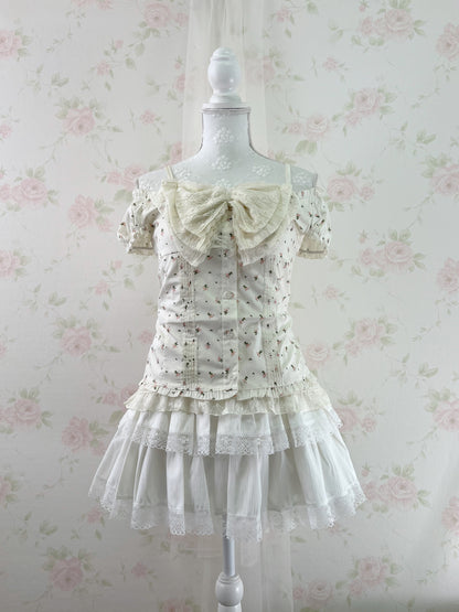 GRL Petite Floral Puff Sleeved Cotton Blouse (Ivory)