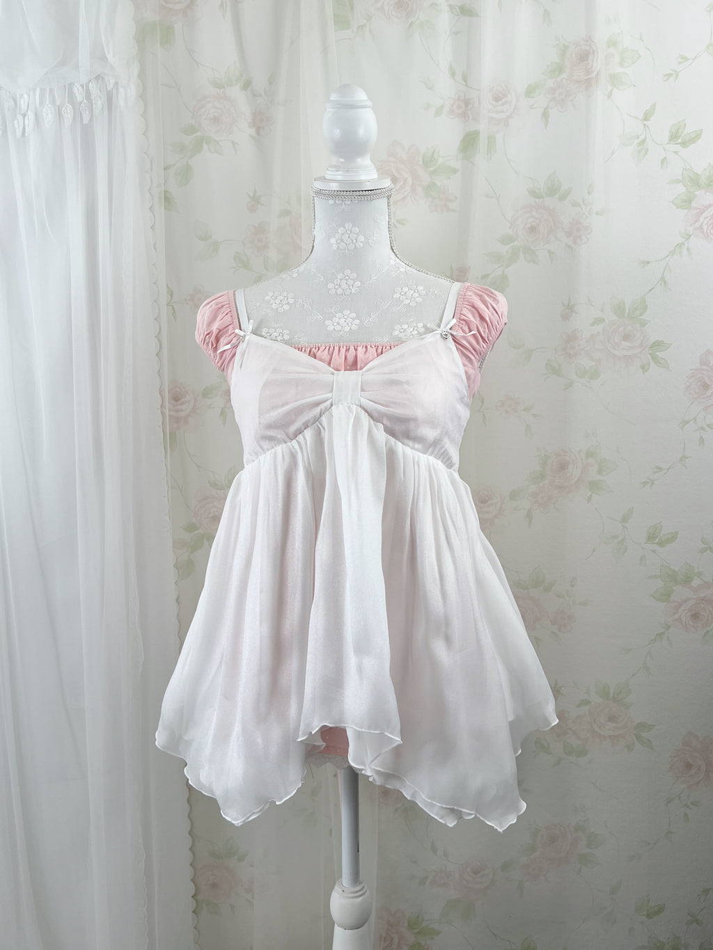 (Pre-order) Evori Glow Berry Doll Top