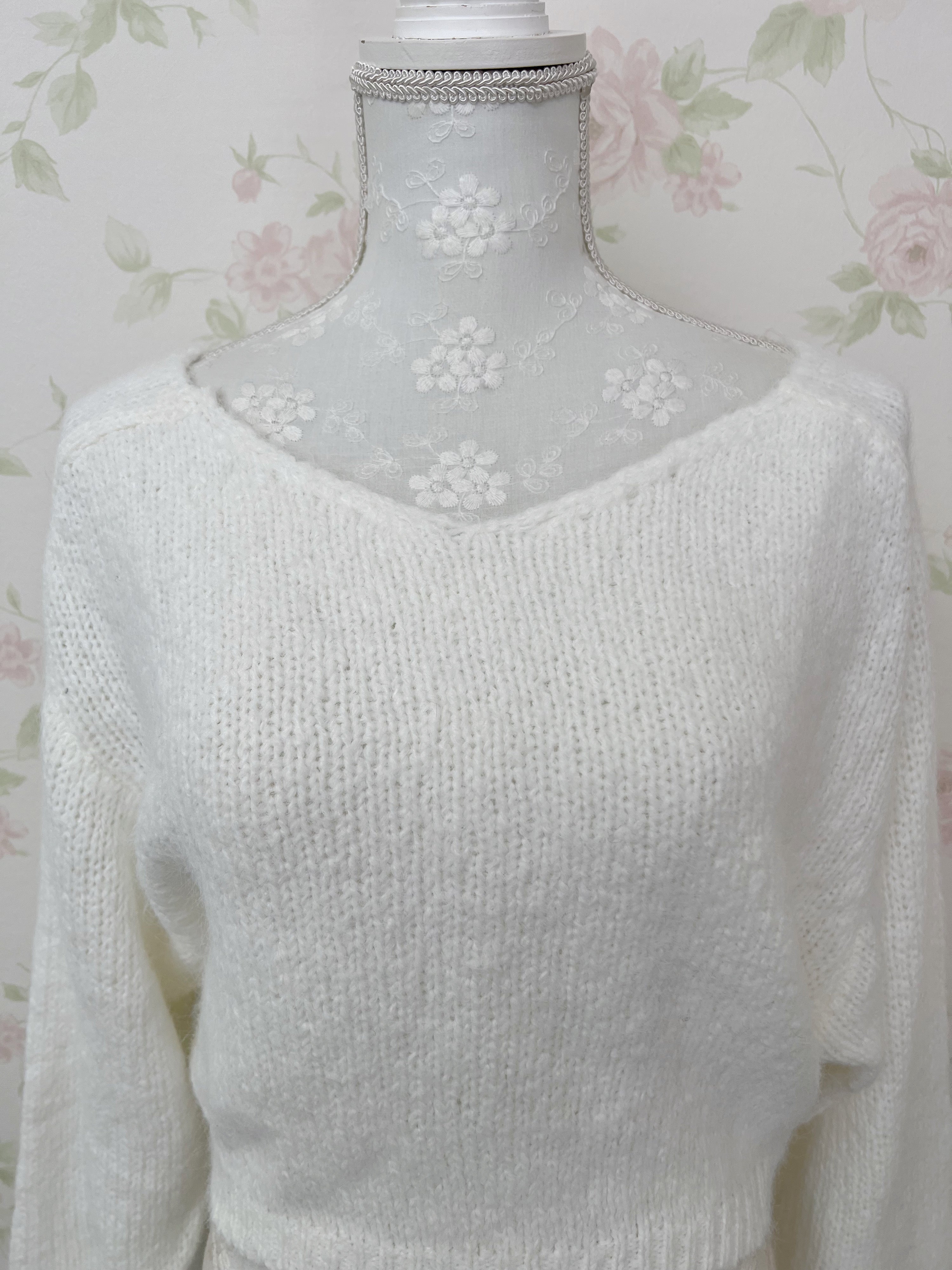 Mohair Like Loose Sweater (Off White)