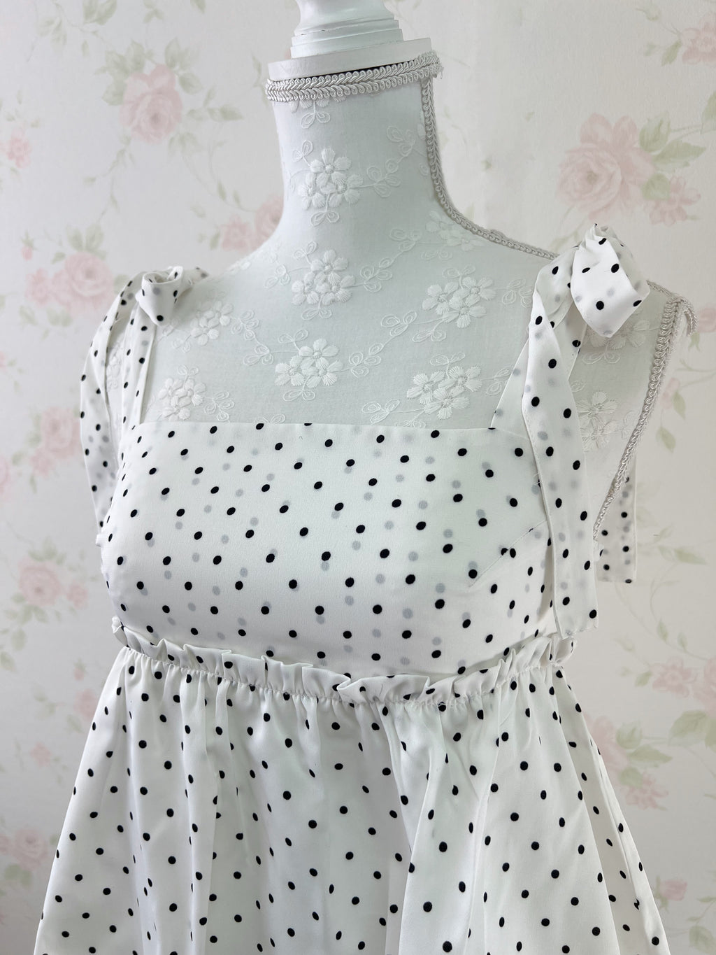 Polka Dot Balloon Camisole Top (White)