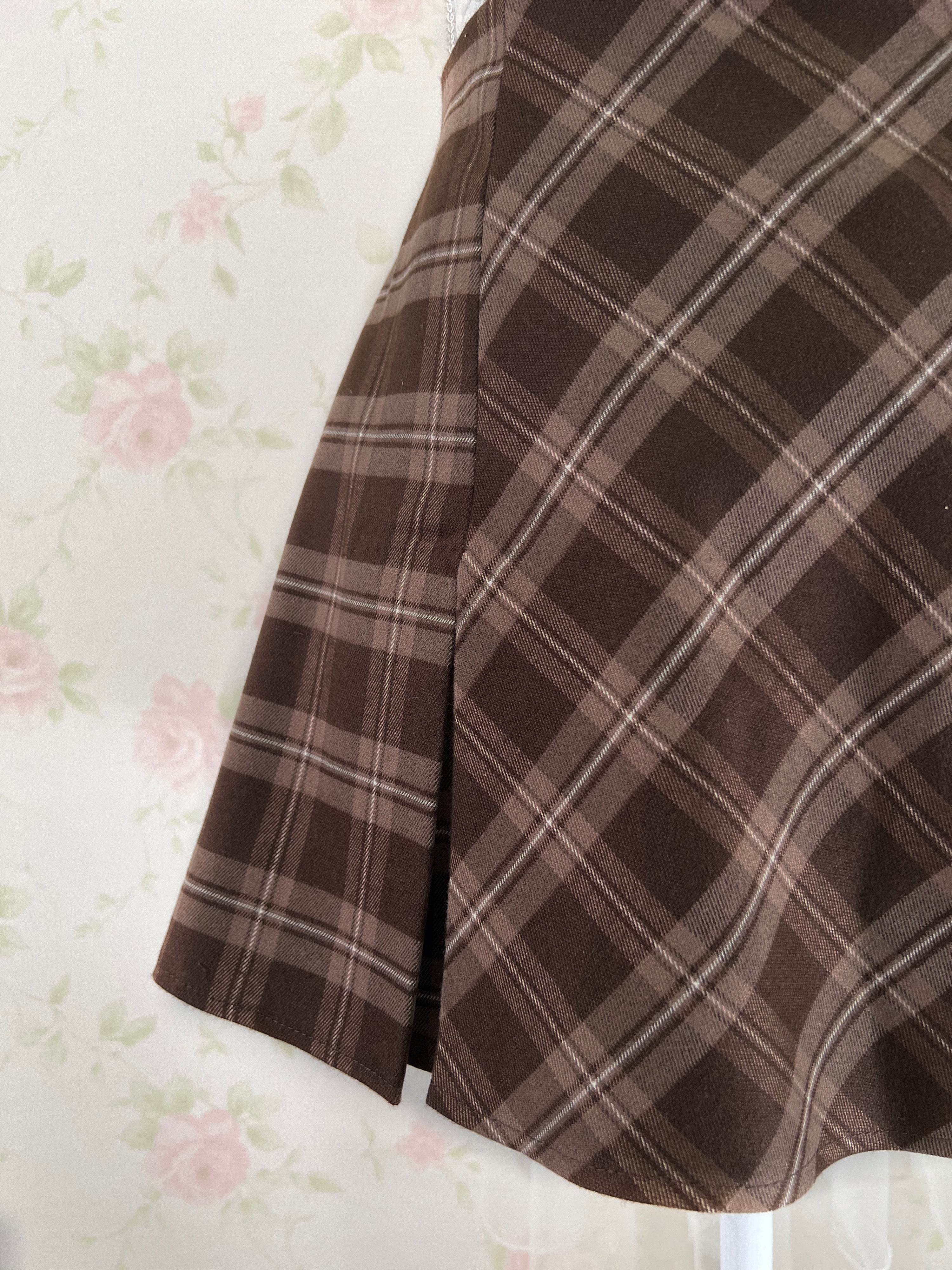 Trapezoid Checked Skirt (Brown)