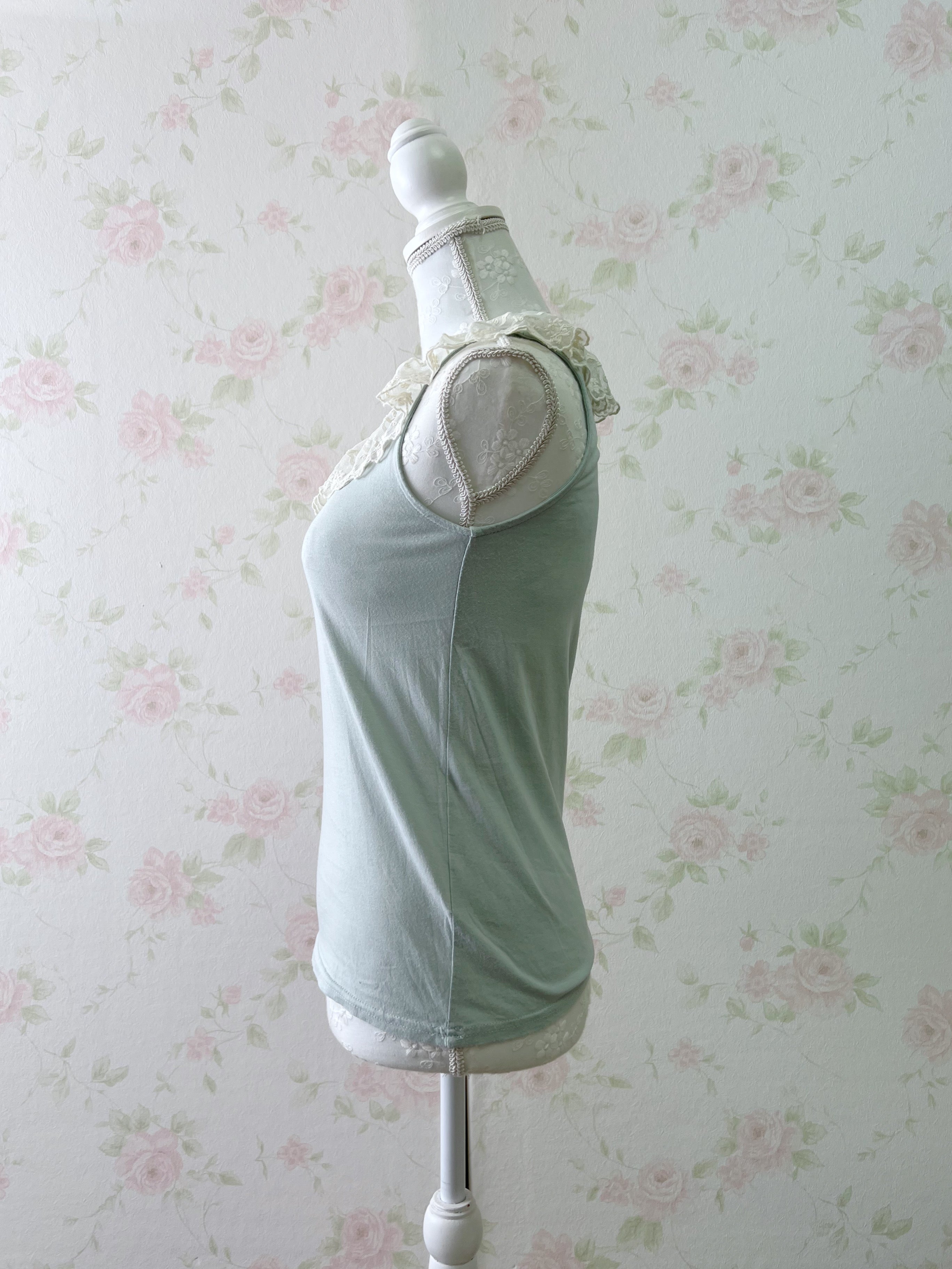 earth music & ecology Lacy Collar Tank Top (Mint Green)