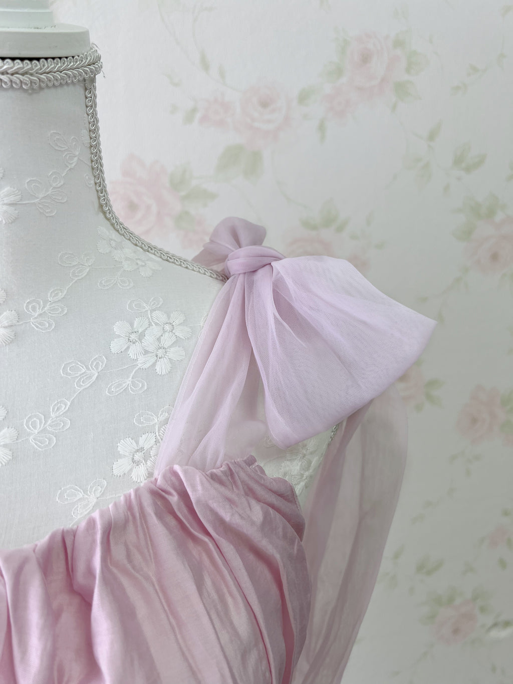 Chiffon Shoulder Bow Silky Top (Pink)