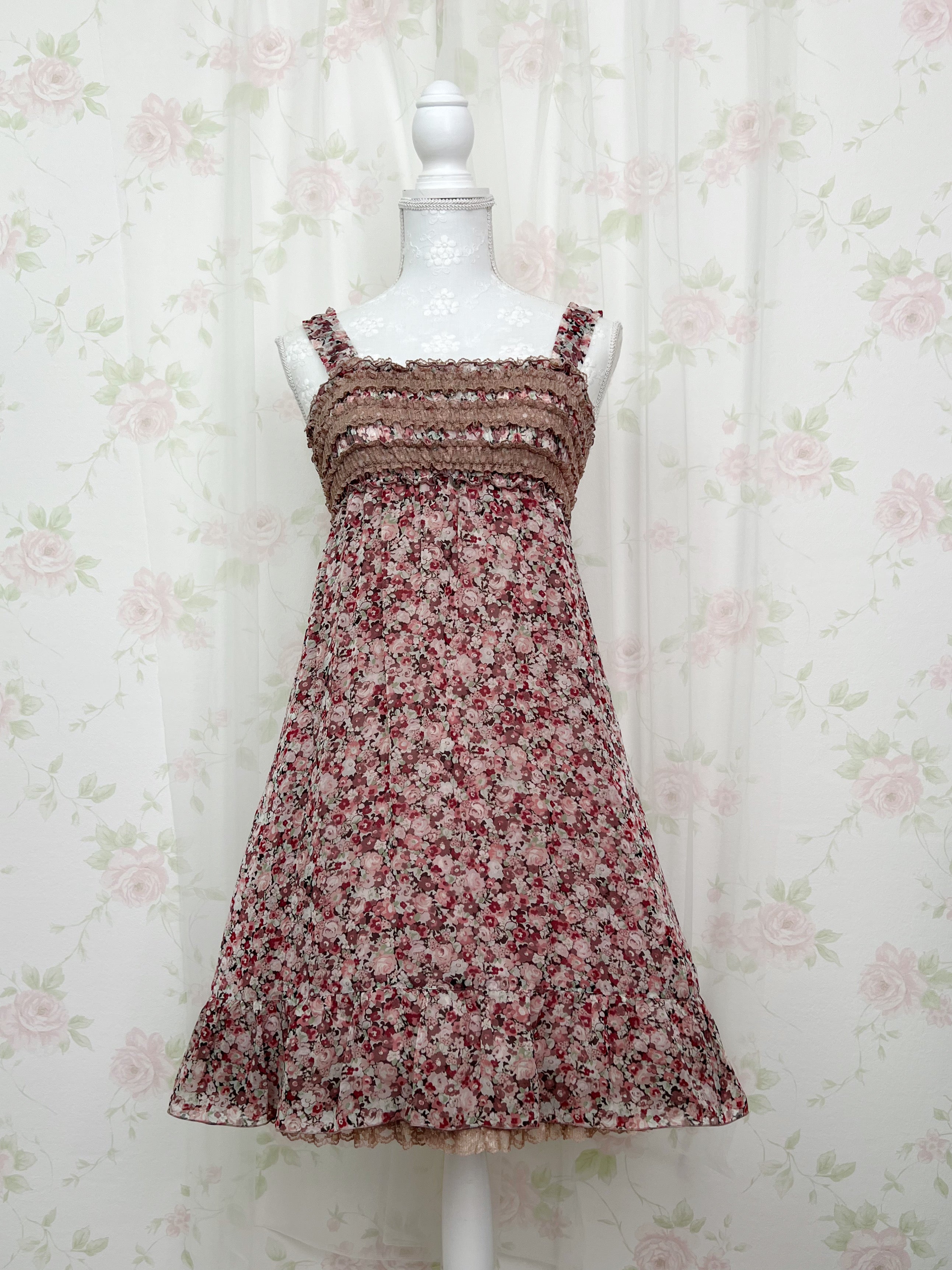 L'EST ROSE Floral Lace Front Shirring Strap Dress