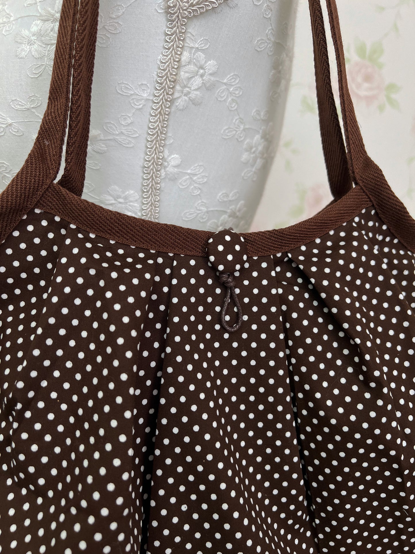 Kirallum Tokyo Handmade Polka Dot Balloon Bag (Chocolate)