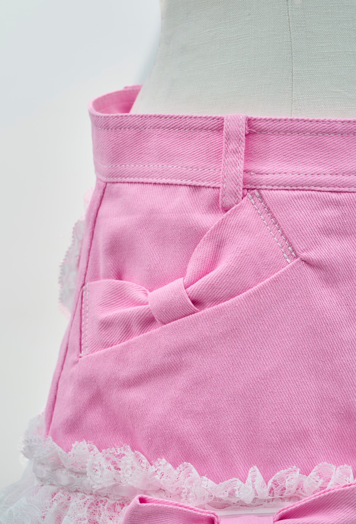 AVENCHUMU Lace frill ribbon denim skirt