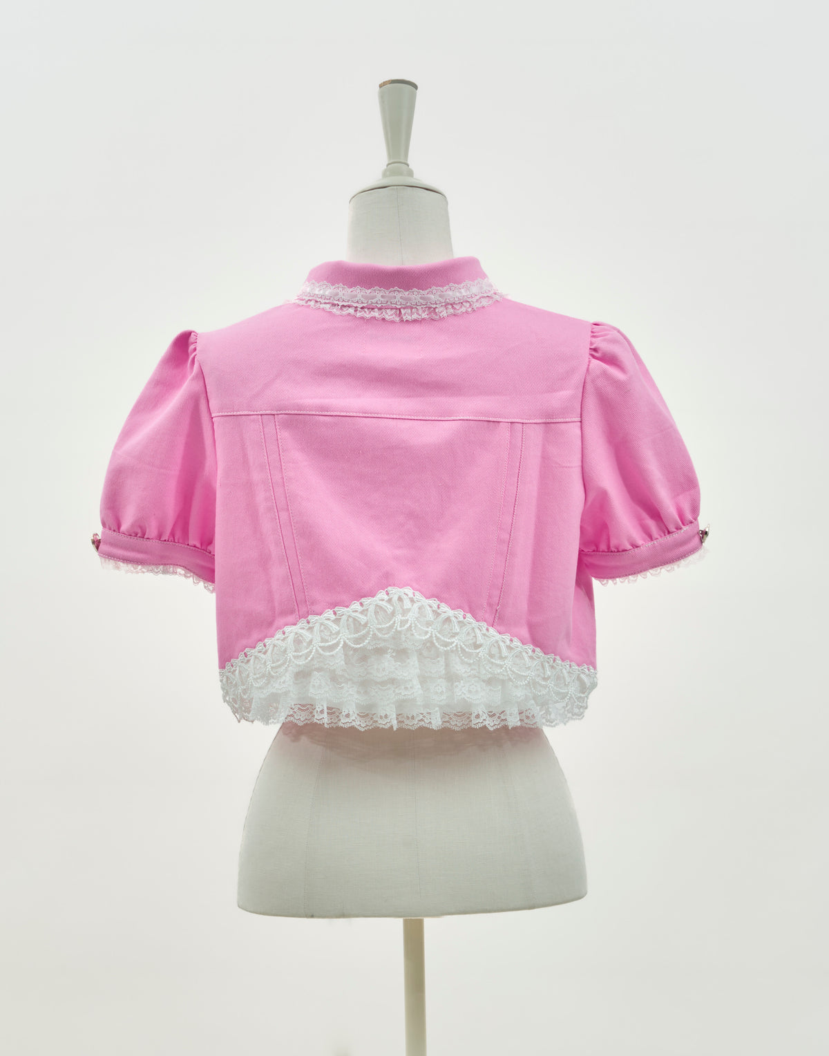 AVENCHUMU Lace frill bijou button denim jacket