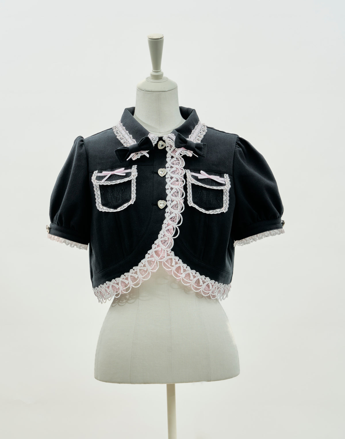 AVENCHUMU Lace frill bijou button denim jacket