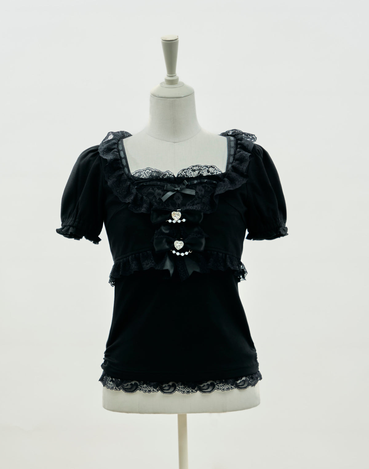AVENCHUMU Lacy heart camisole ＆cardigan ensemble