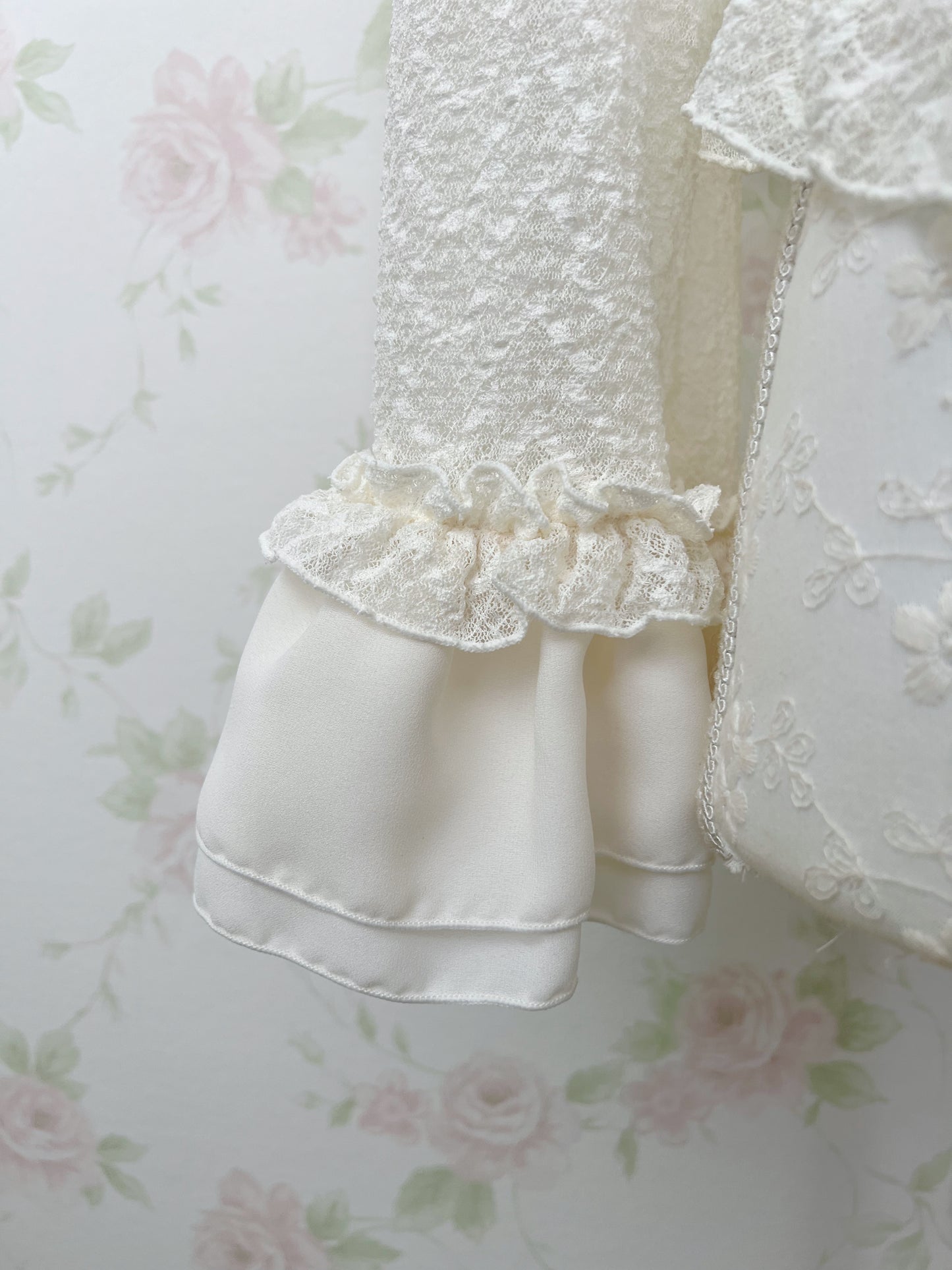 axes femme Lacy Y2K Revival Cardigan (Ivory)