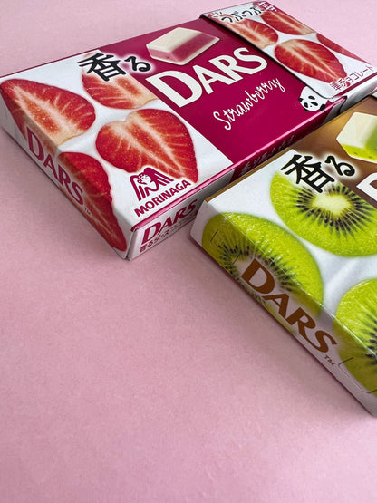 MORINAGA DARS Kiwifruit 2 Layered Chocolate