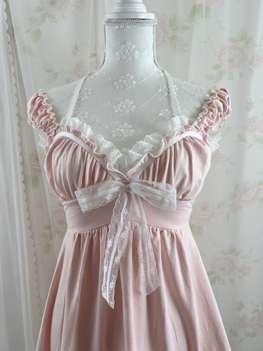 (Pre-order)Vintage Angel Tailor Pink Laloli Dress&Cami Set