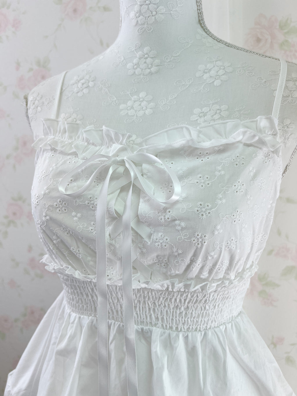 Cotton Floral Embroidery Camisole(White)