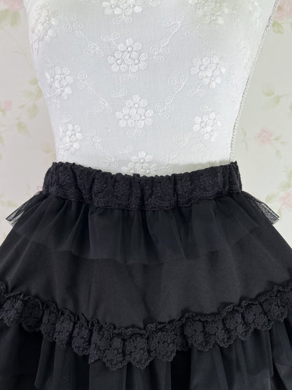 GRL Tulle Lace Shoujo Skirt (Black)
