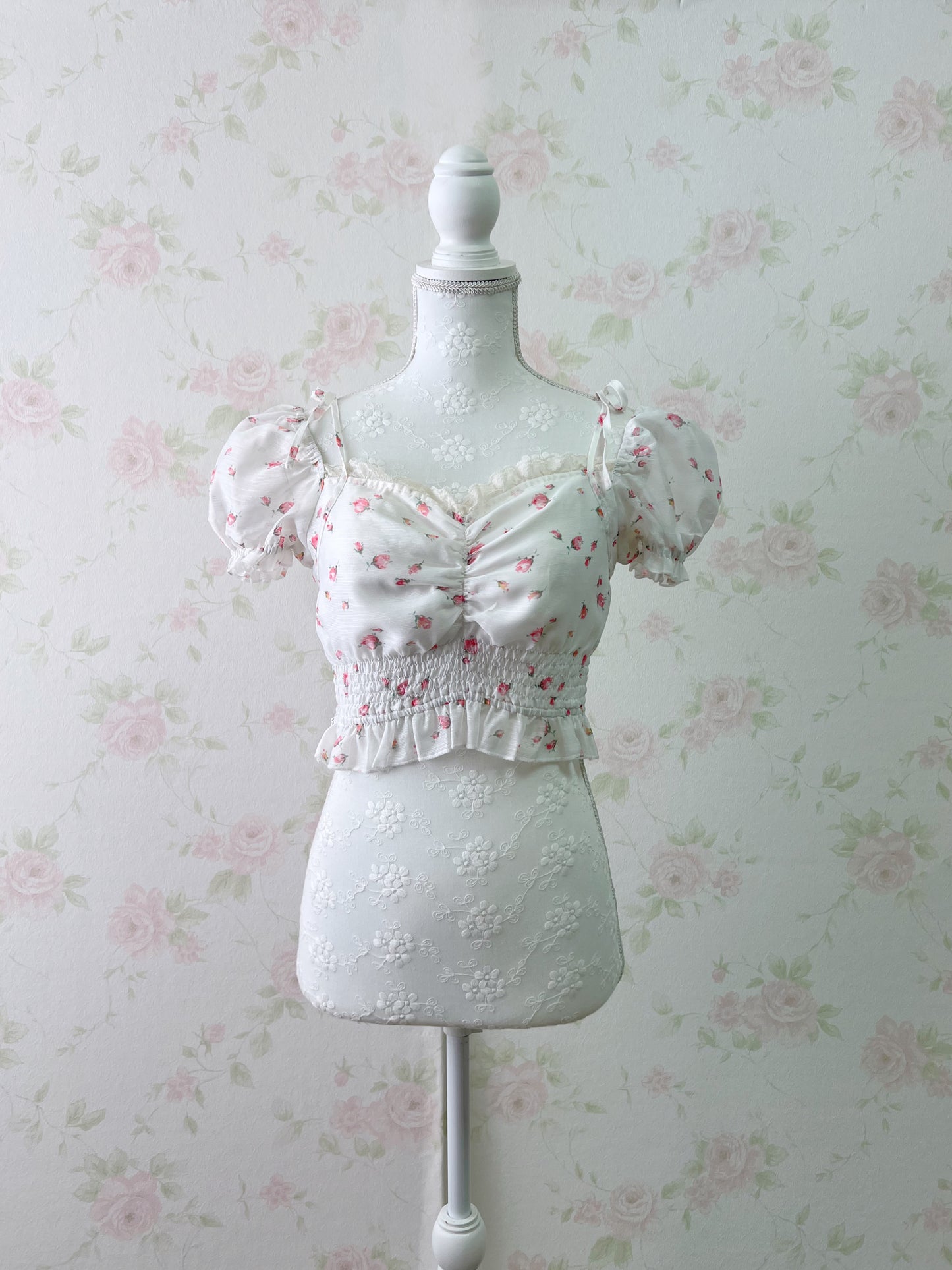 bobon21 Floral Puff Sleeve Short Blouse