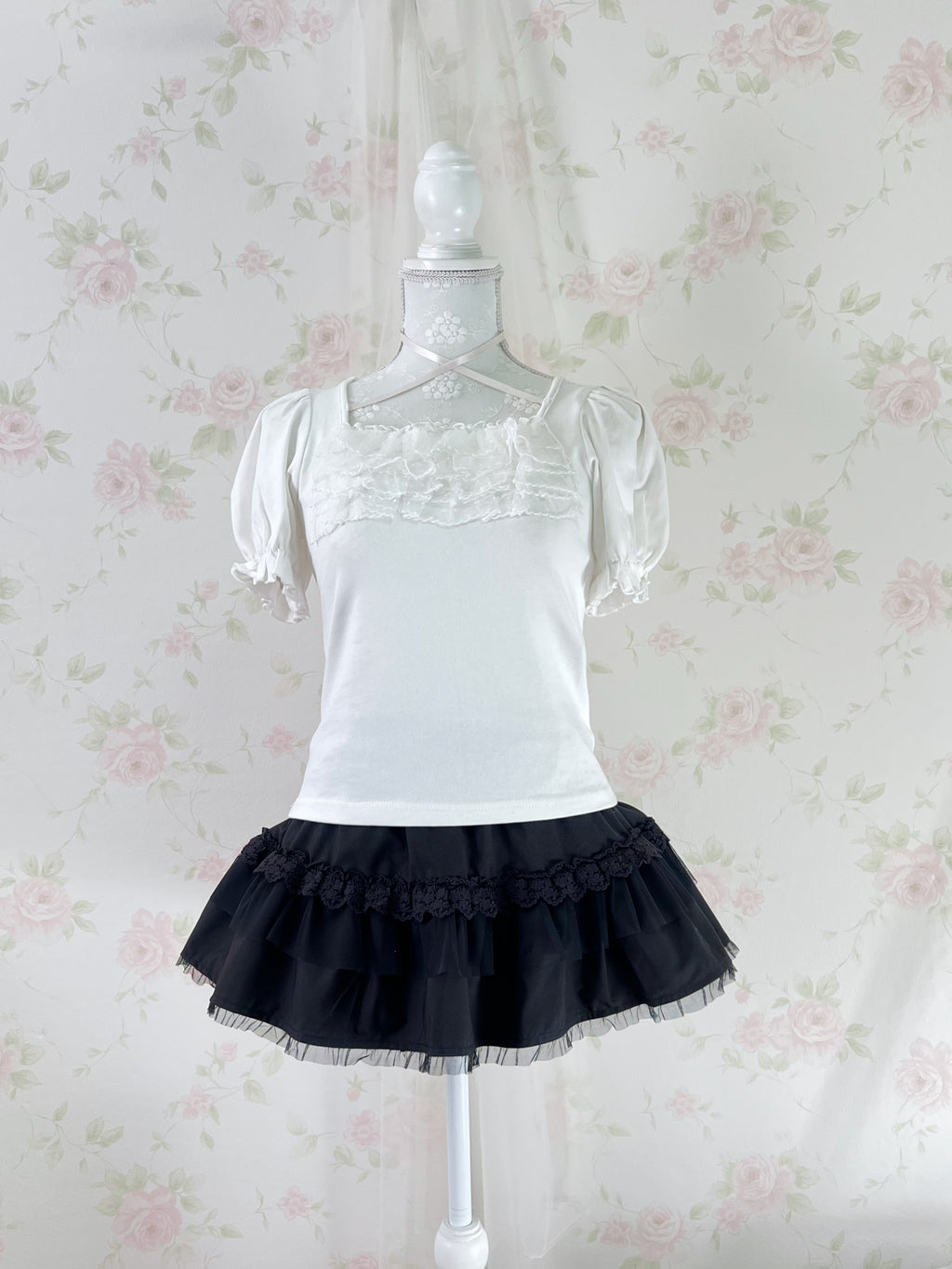 Tulle Lace Shoujo Skirt (Black)