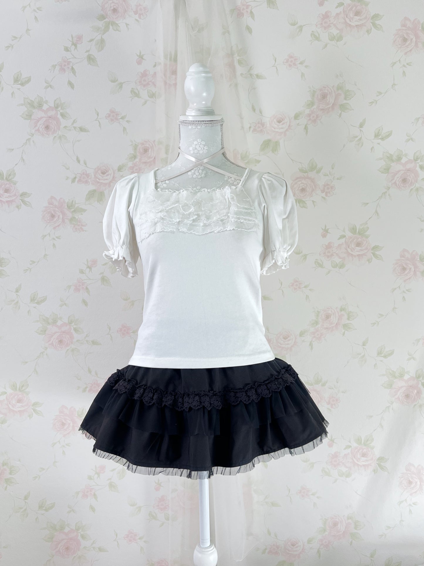 GRL Tulle Lace Shoujo Skirt (Black)