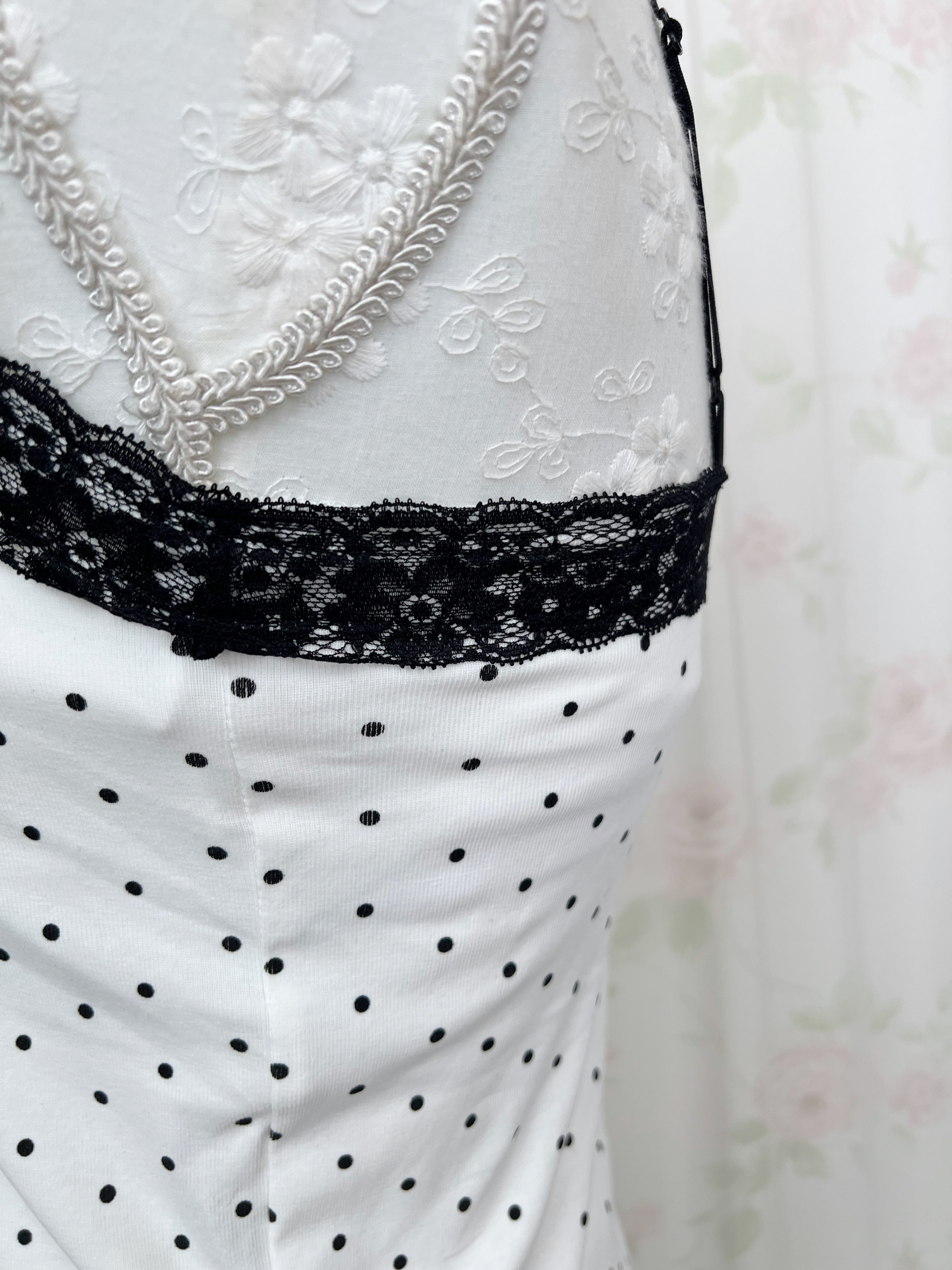 Polka Dot Cotton Front Ribbon Camisole (White)