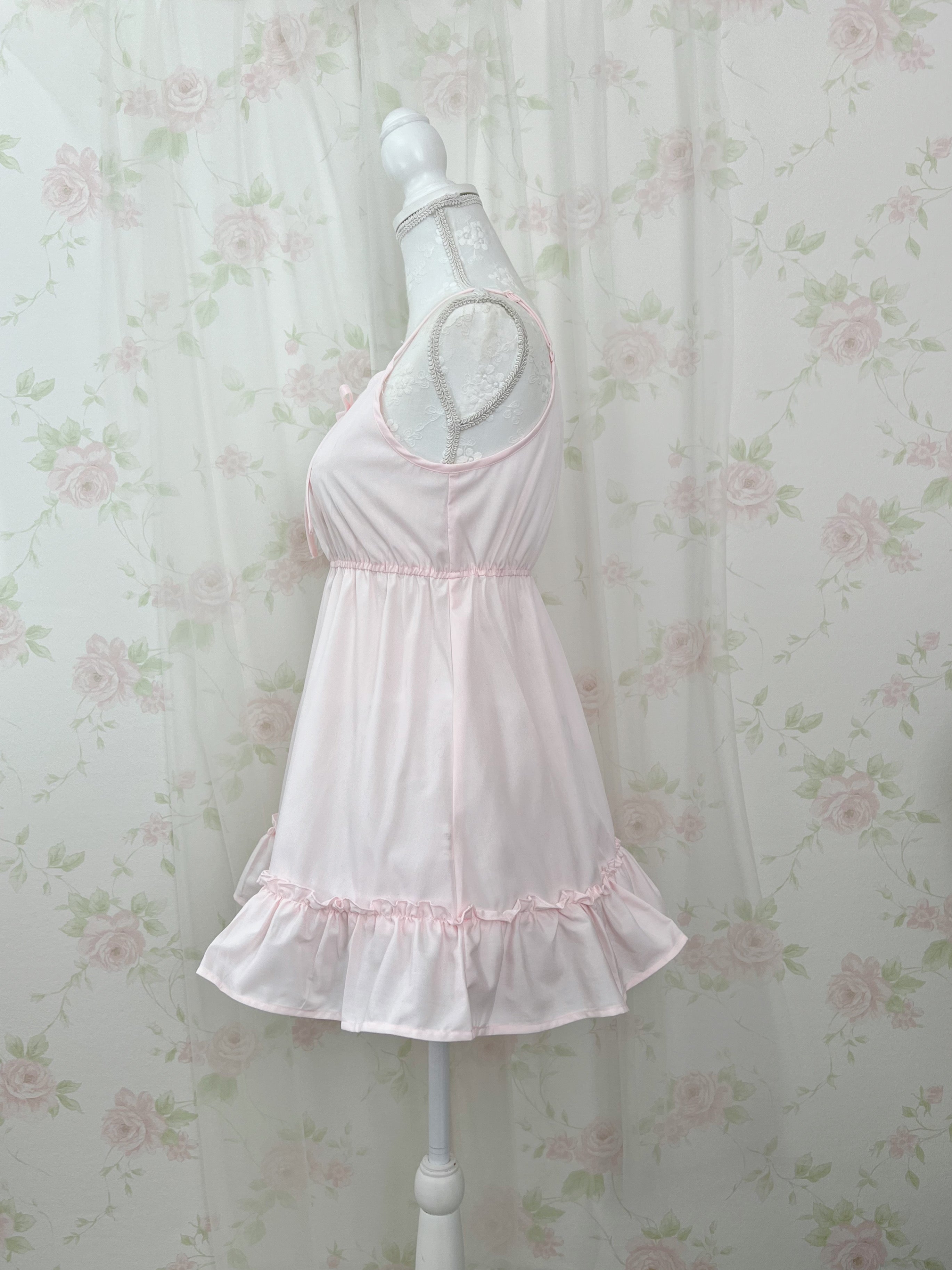 Frilled Hem Camisole Top (Pink)