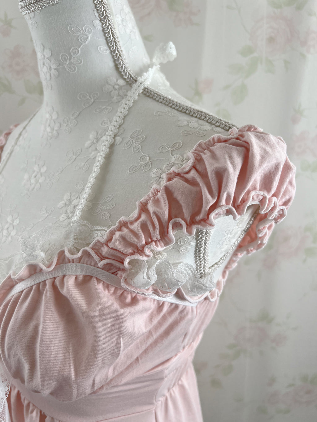 (Pre-order)Vintage Angel Tailor Pink Laloli Dress&Cami Set