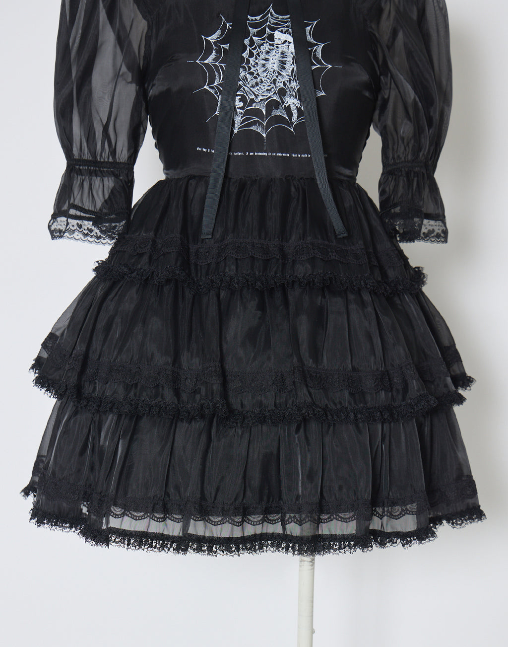 AVENCHUMU Frill choker sheer tiered illustration Dress