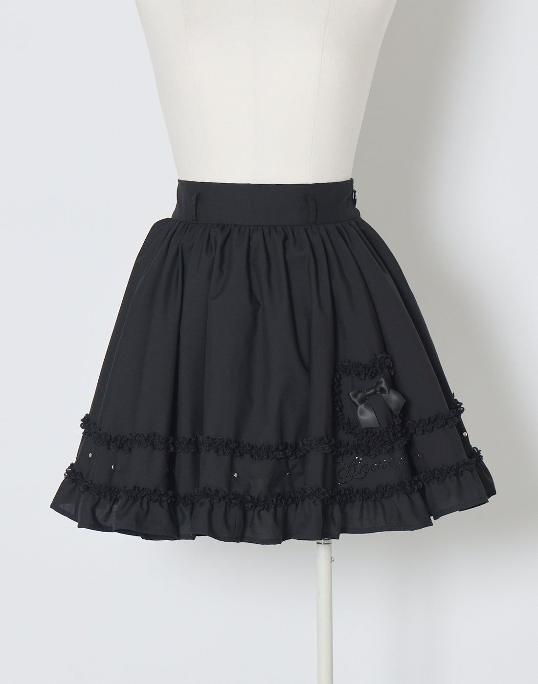 AVENCHUMU Frill heart stone logo Skirt