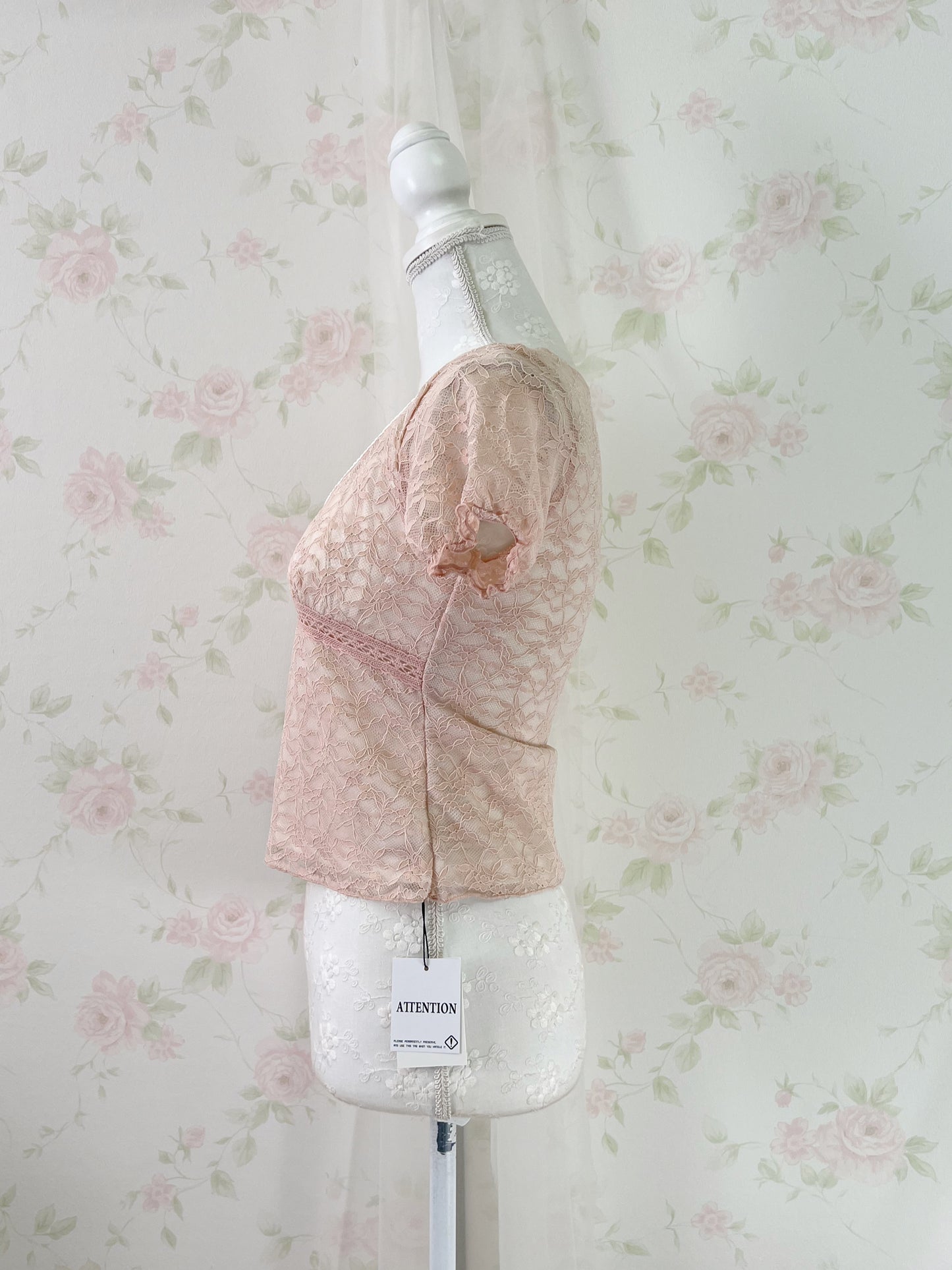 GRL Lacy Shoujo T-Shirt (Peach Pink)