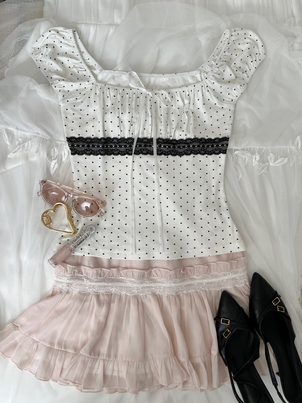 Polka dot Shoujo Gather Front T-shirt (White)