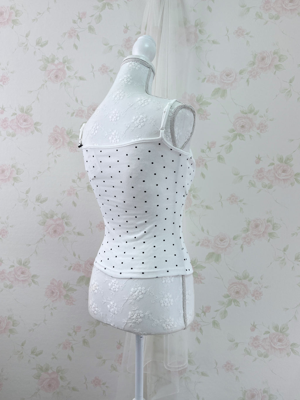 Lace Bow Polka Dot Camisole With Cups (White)