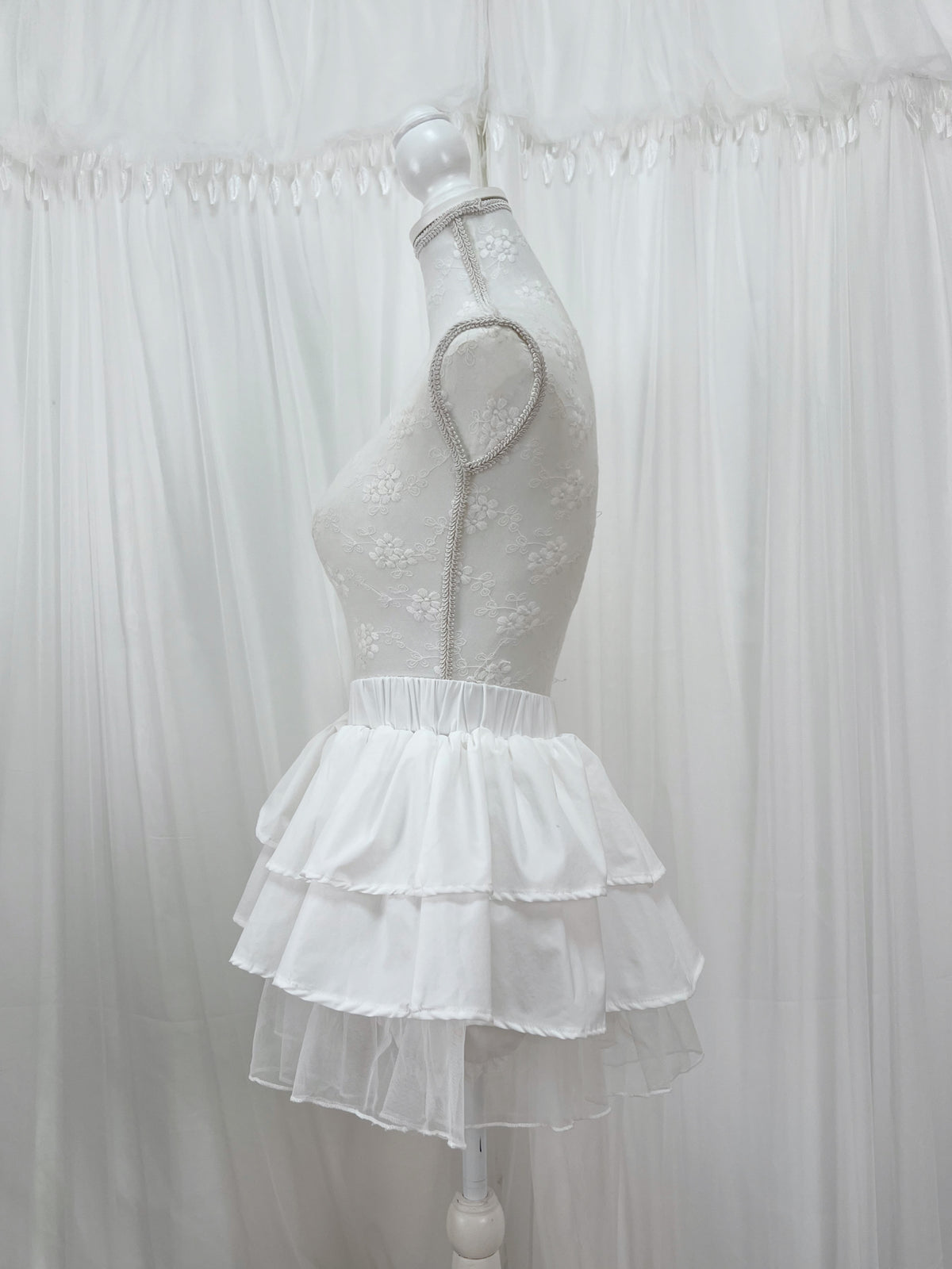 Tulle Hem Tiered Skirt (White)