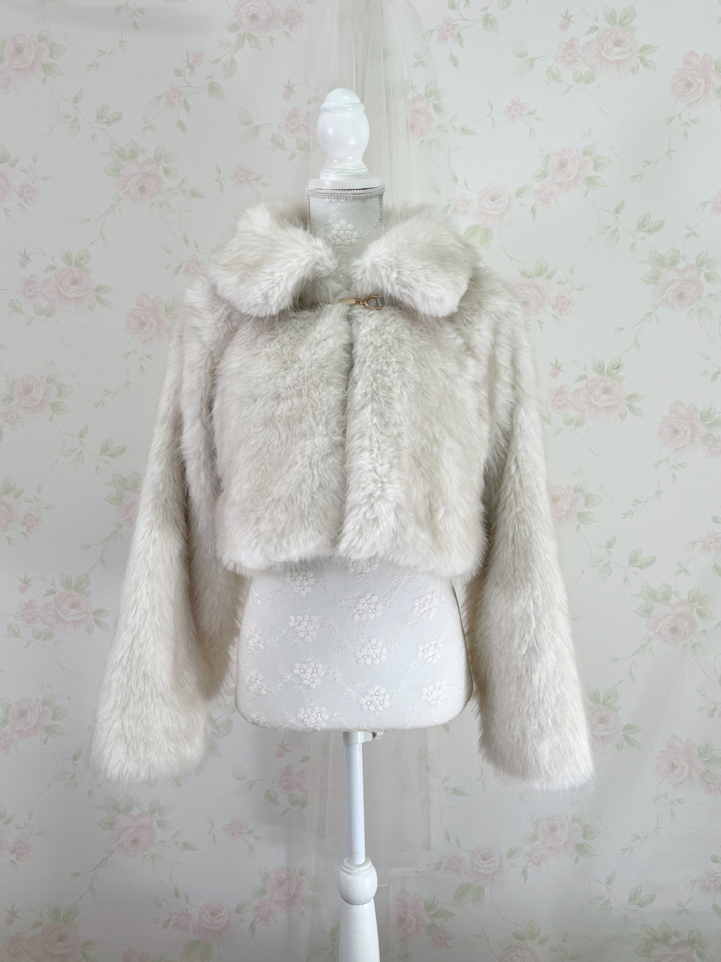 GRL Eco Fur Gyaru Jacket (Beige)