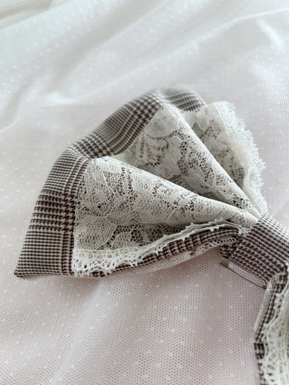 Kirallum Tokyo Handmade Big Bow (Lace Checked)